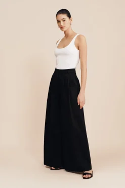 Fashion AXEL SCOOP TANK - Tops
