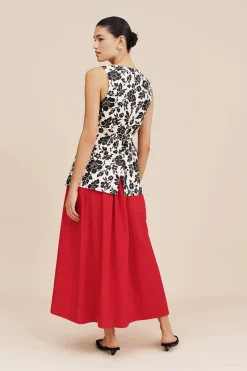 Shop ROMEO VEST - NOIR BLOOM Tops